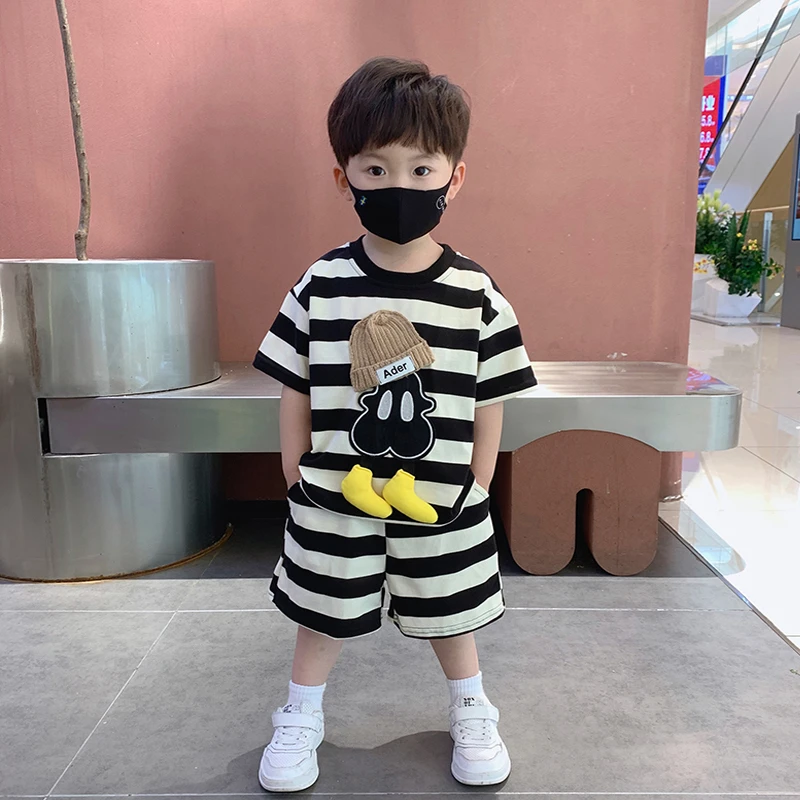 男童夏季套装2025新款洋气宝宝短袖时髦衣服夏装儿童休闲条纹短裤