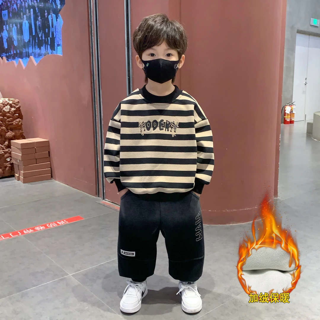 男童加绒卫衣秋冬内搭衣服2025新款洋气宝宝冬季加厚打底保暖上衣