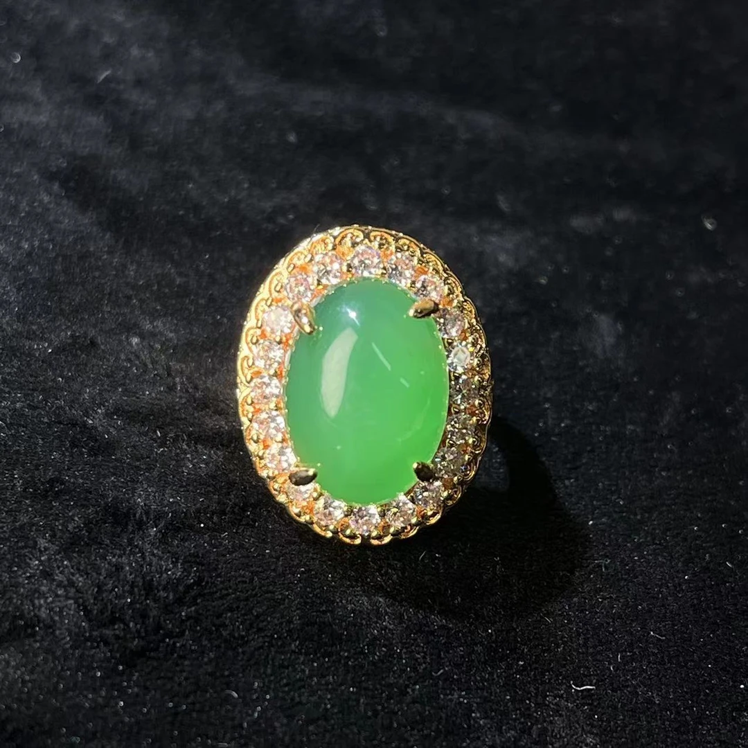冰底阳绿满绿蛋面戒指  约17x13mm