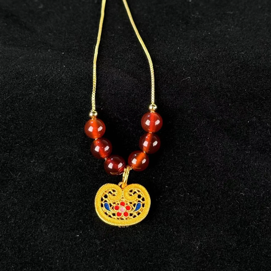 999足金金珠冰红如意锁吊坠