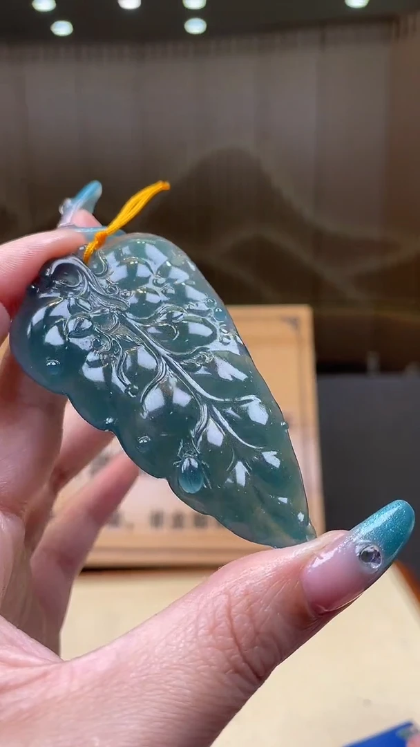 【闪购商品】定制翡翠未镶嵌       *461