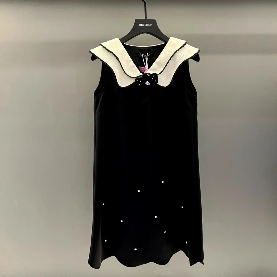 法式娃娃领黑色无袖连衣裙女夏季2025年新款高级感烫钻a字