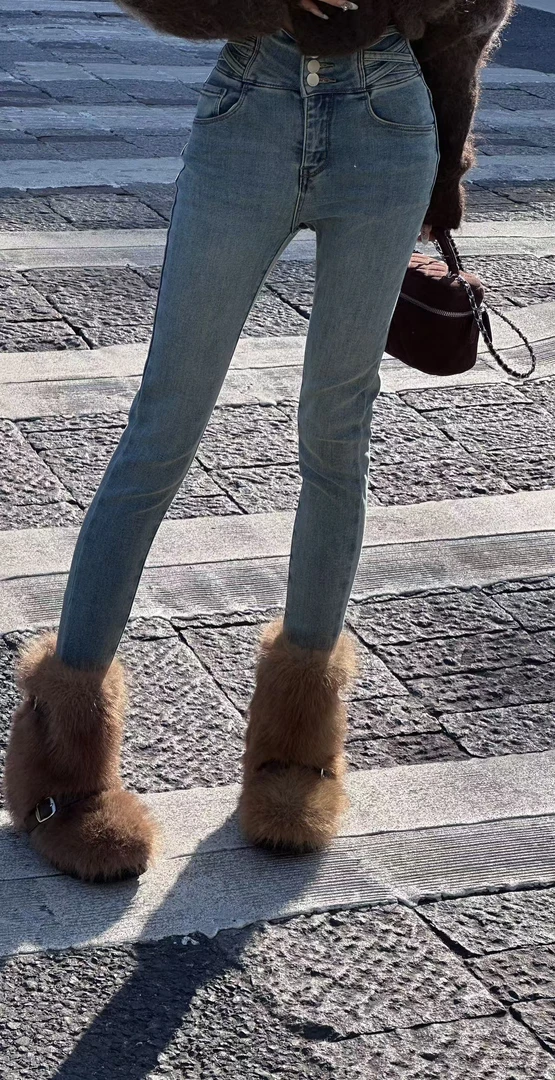 媛媛【英式长腿】 时尚潮流显瘦百搭冬季加绒修身小脚牛仔裤#K0882