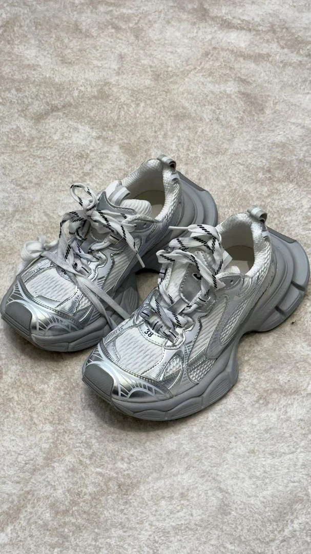 媛媛 时尚百搭增高老爹运动鞋#X0267