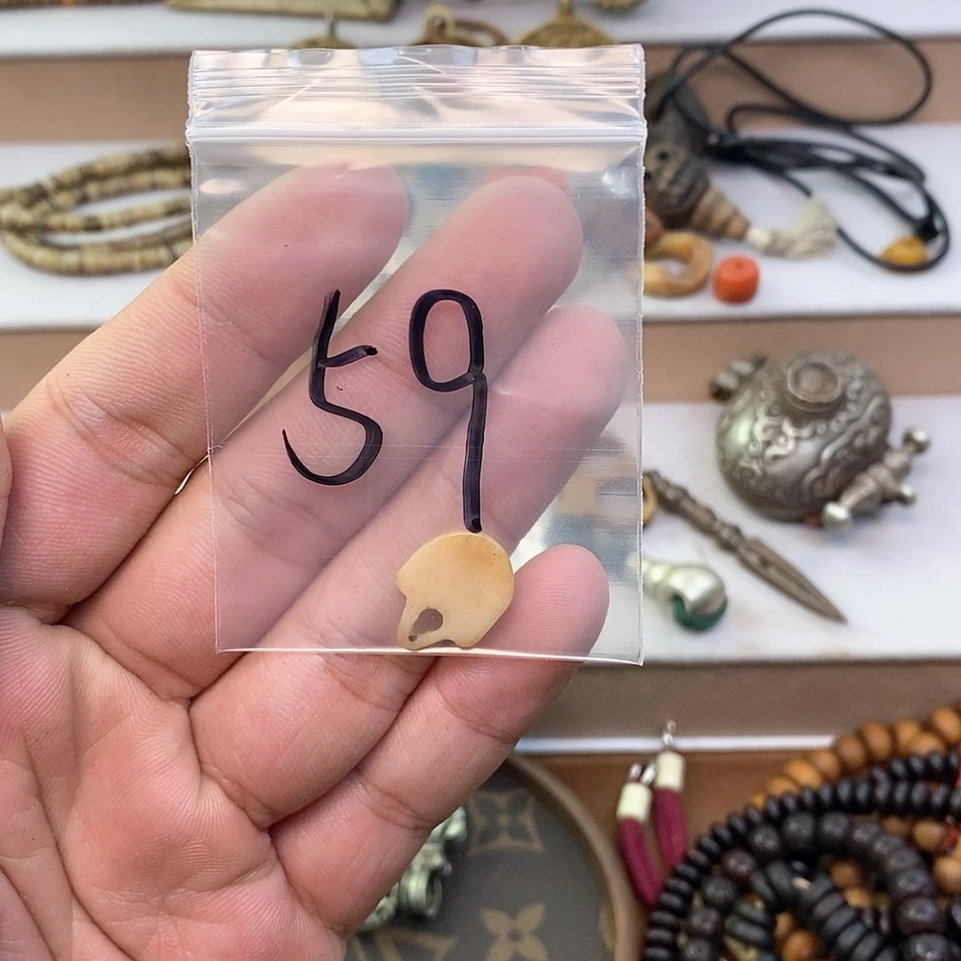 柏香籽/百香籽吊坠。。。。。