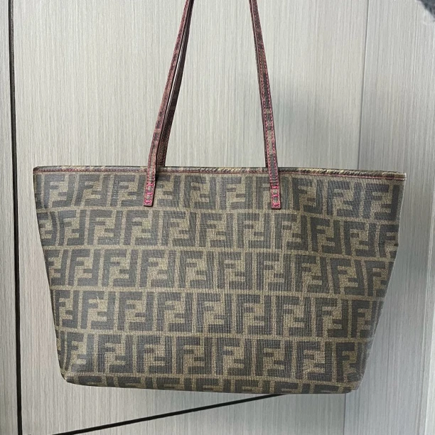 95新 FENDI/芬迪 芬迪单肩托特包