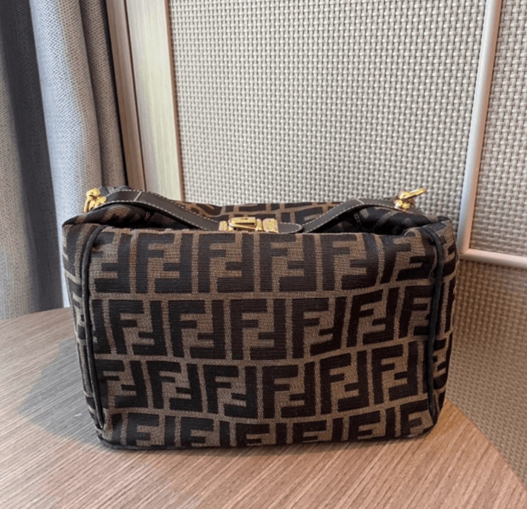95新 FENDI/芬迪 芬迪饭盒包