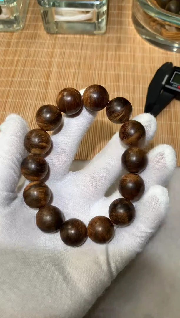 古董海南紫棋楠老料1.6单圈沉香手串28g+