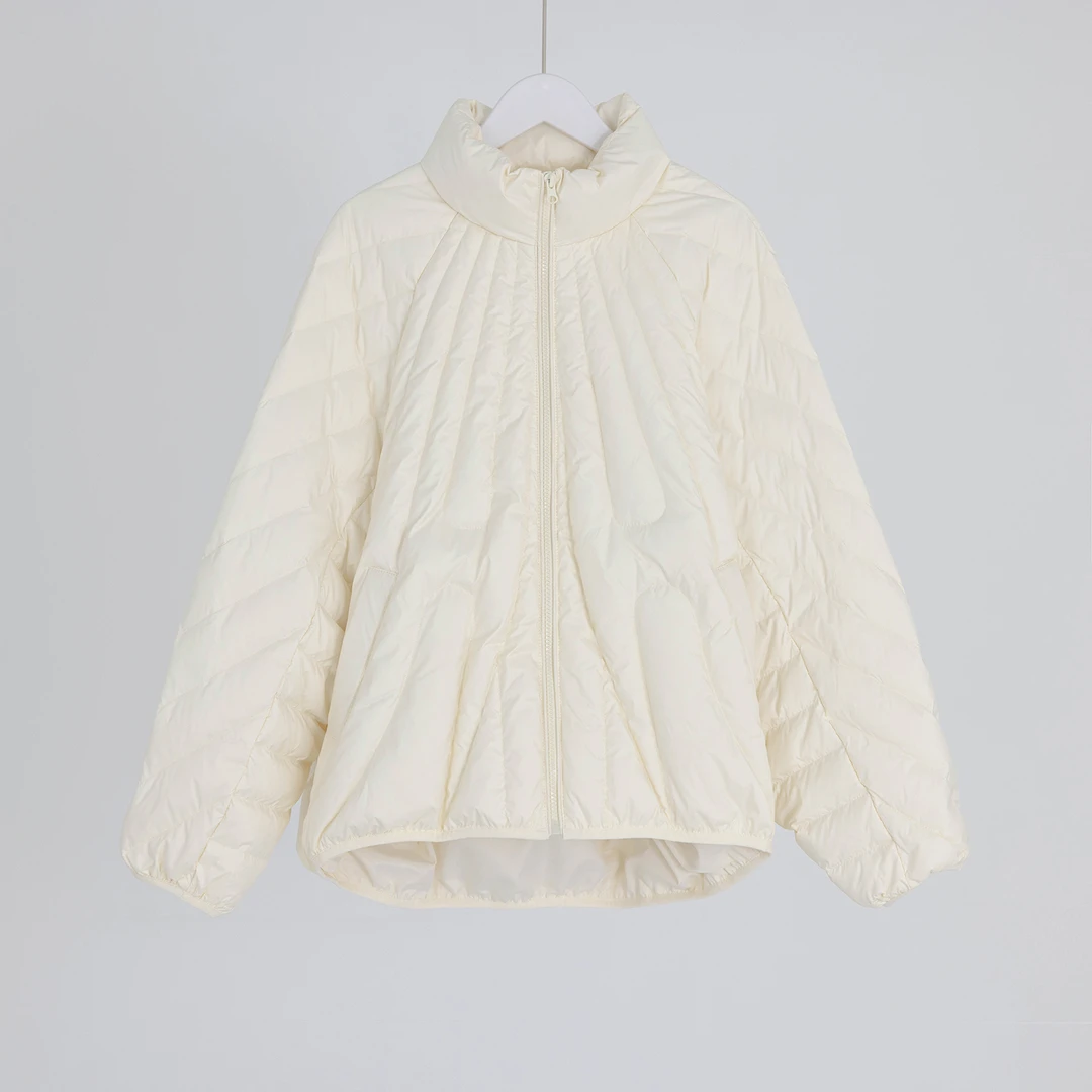 （几里与麻）时尚纯色休闲保暖舒适羽绒服 衣长70 胸围122 106518