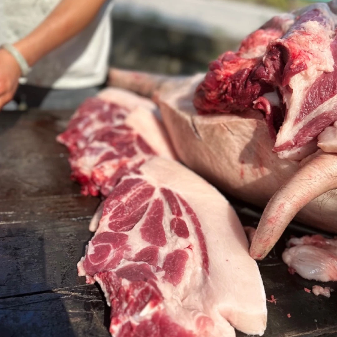 【有机】皖南高山散养土黑猪前腿夹心梅花肉