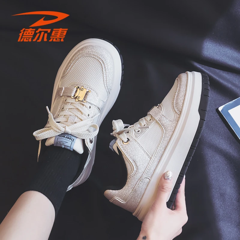 德尔惠秋季厚底小白鞋女鞋2024新款薄款透气百搭学生潮流潮鞋3873