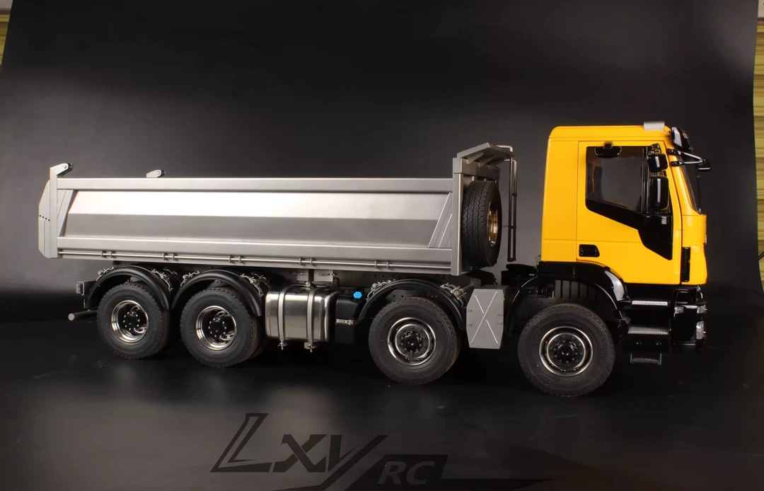 星越 1/14 8x8遥控自卸泥头车 拖头 攀爬卡车模型带差速锁轮减桥