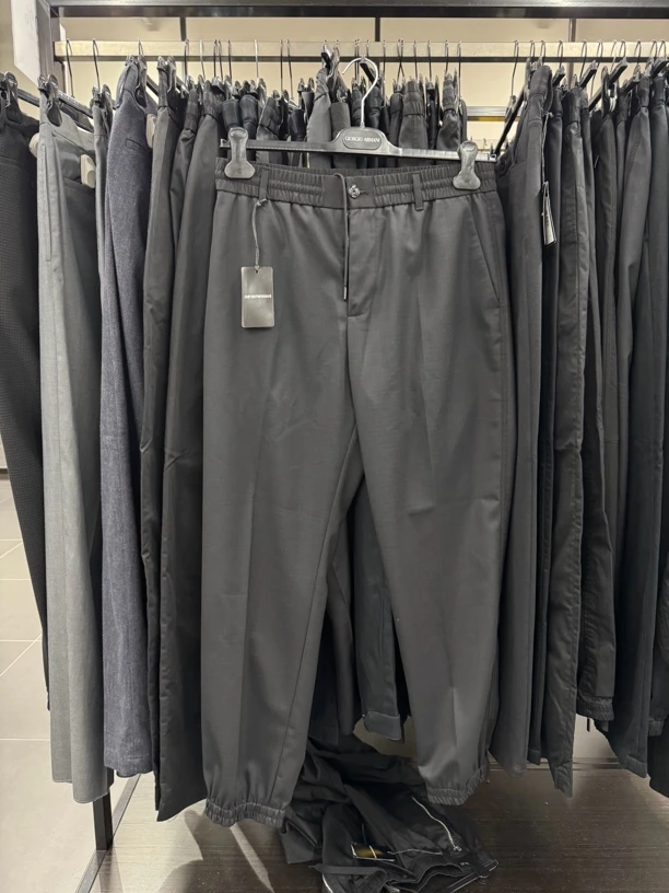 阿玛尼 Emporio Armani 黑色休闲裤