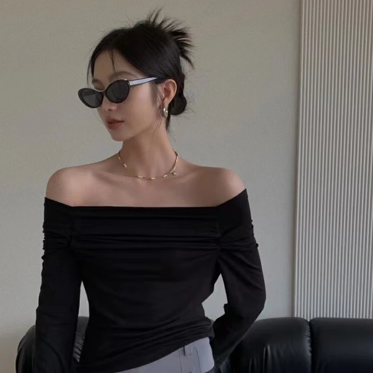 糯米糊秋冬不规则气质露肩法式修身小众黑色方领设计感长袖