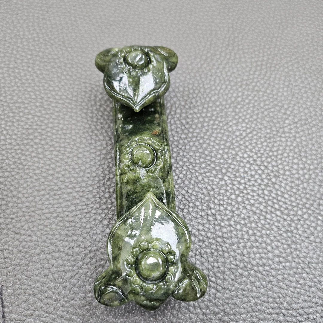岫玉精品手把件玉如意