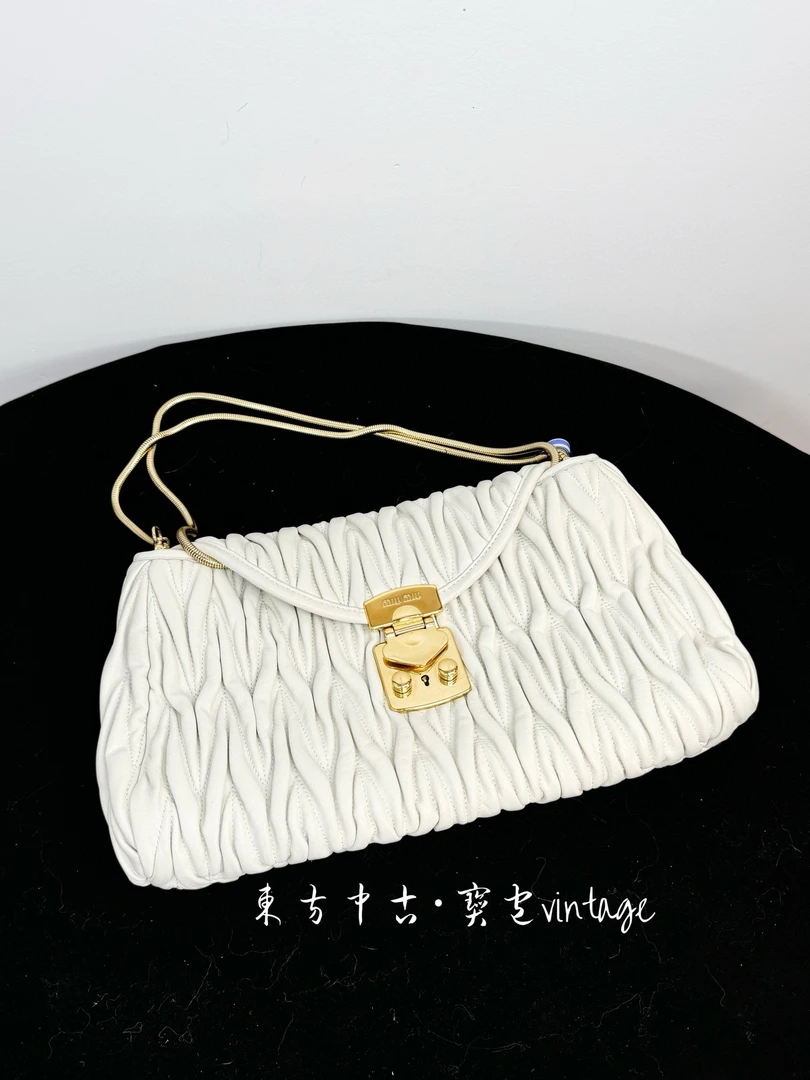 95新 MIU MIU/缪缪 miumiu 白金单肩腋下包