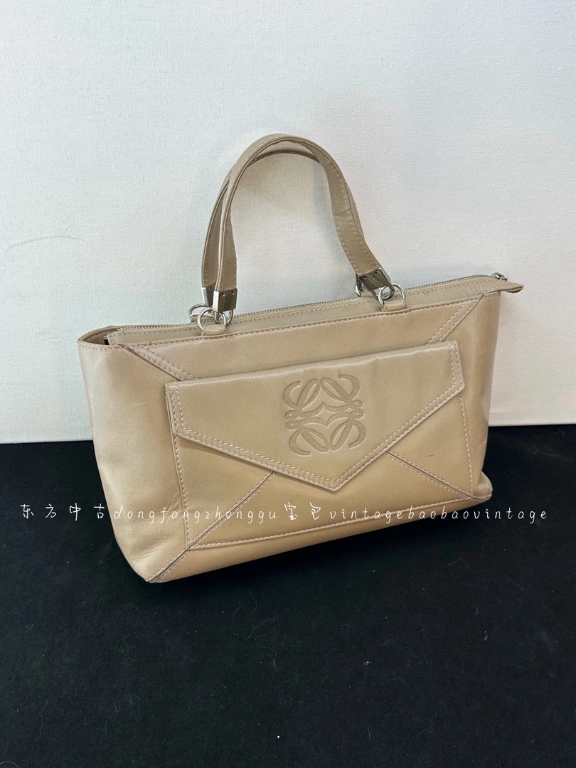 95新 LOEWE/罗意威 （K）loewe 奶茶色信封托特手提包