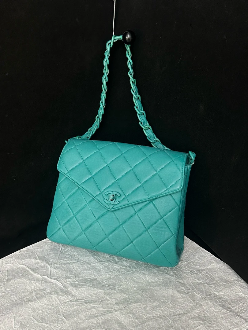95新 Chanel/香奈儿 chanel 蓝色彩扣单肩包(K)