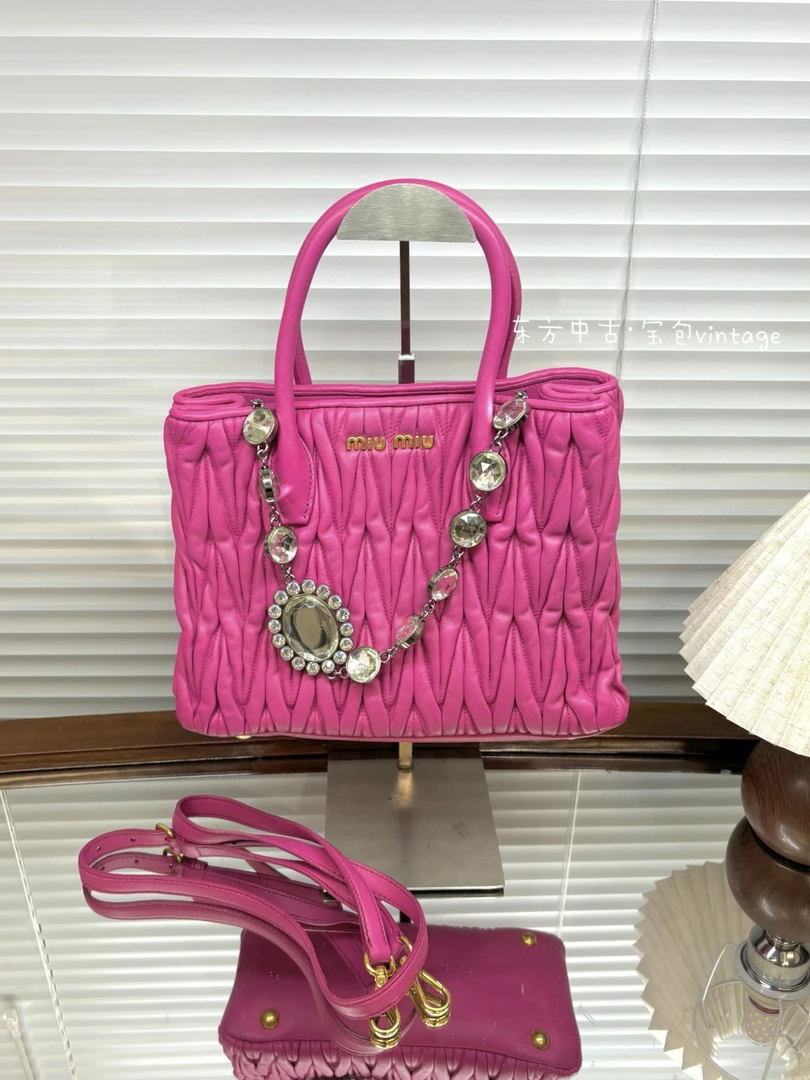 95新 MIU MIU/缪缪 (K)miumiu 玫粉色宝石链手提斜挎包