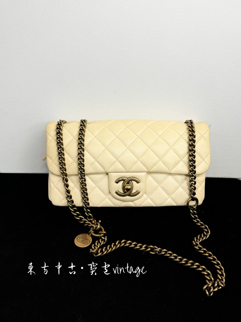 95新 Chanel/香奈儿 (K)chanel 奶茶色cf链条斜挎包