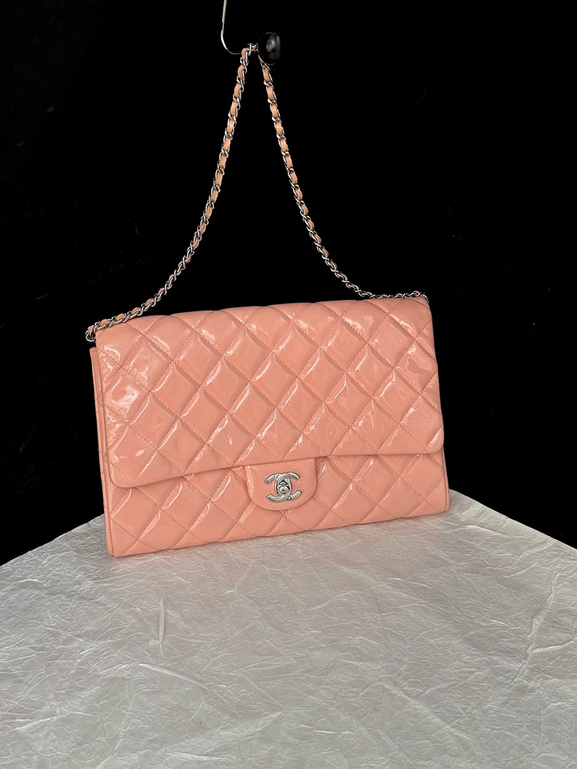 95新 Chanel/香奈儿  （K）chanel 樱花粉漆皮cf单肩包