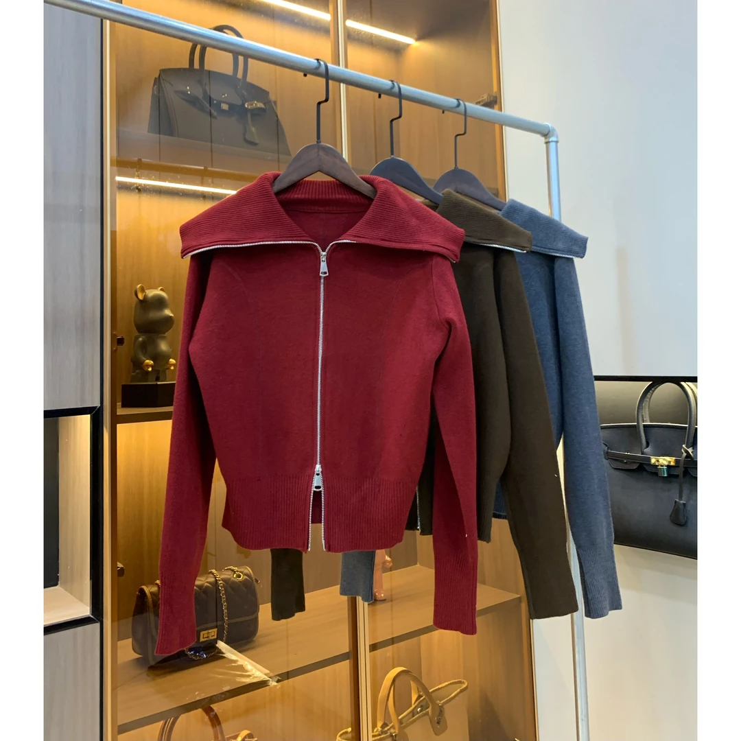 2024秋冬新款法式设计感翻领双拉链气质长袖针织开衫女7040