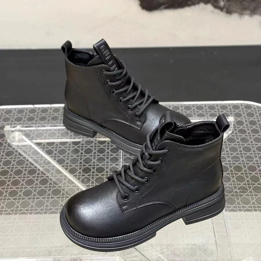 气质马丁靴女2024新款秋冬单靴复古百搭炸街机车短靴27057