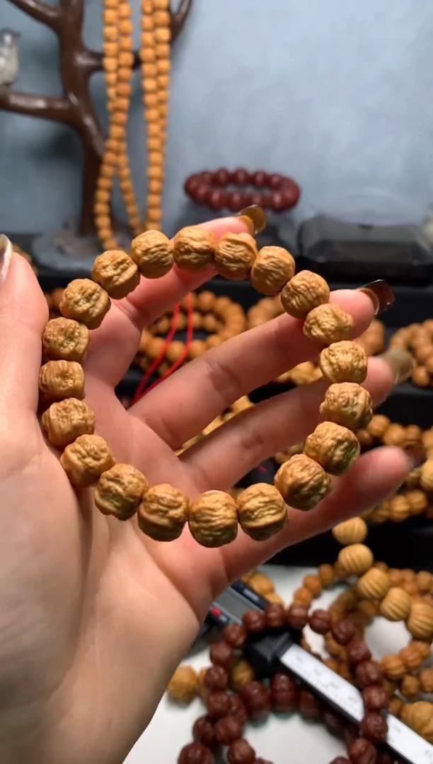 【闪购商品】文玩核桃吊坠12+