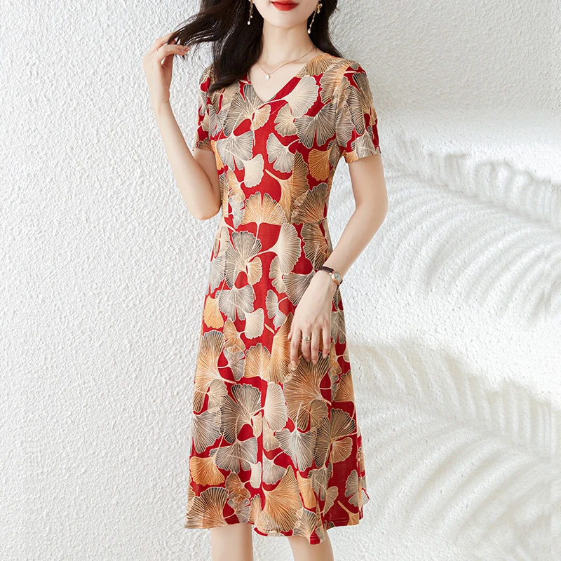 宝藏衣橱2023新款连衣裙女高档气质收腰显瘦中长款碎花裙D71