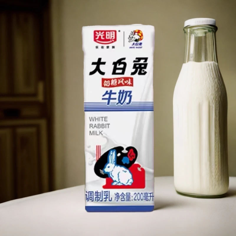 光明【新人福利】光明大白兔健康营养奶糖风味常温学生早餐奶搭档