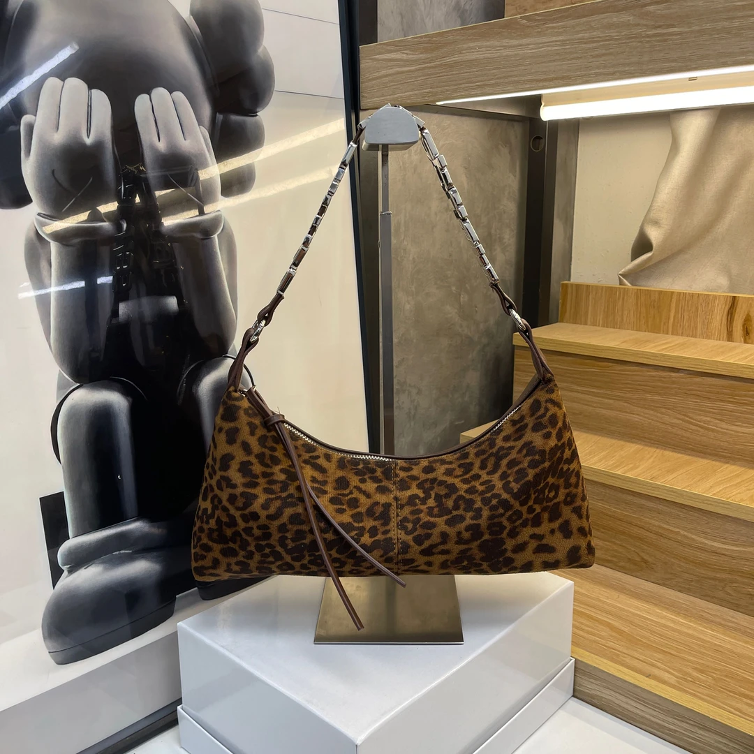 2024新款定制时尚百搭港风单肩包 ins 网红通勤简约斜挎包 (A011)