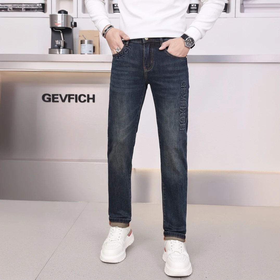 字母立体压花纯色牛仔裤男秋冬新款男士修身帅气百搭潮流弹力长裤