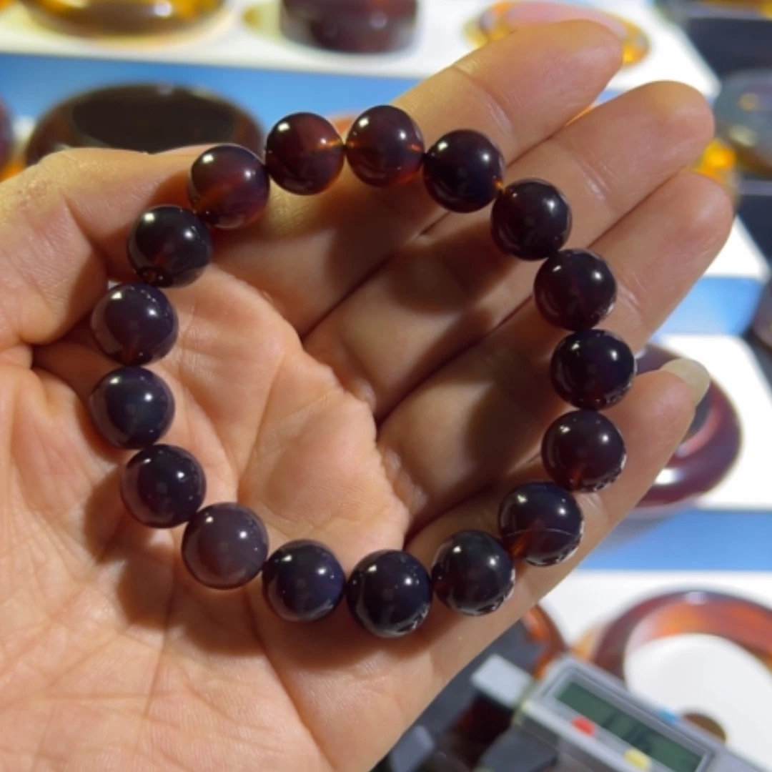 【闪购商品】琥珀裸石未镶嵌大*鱼