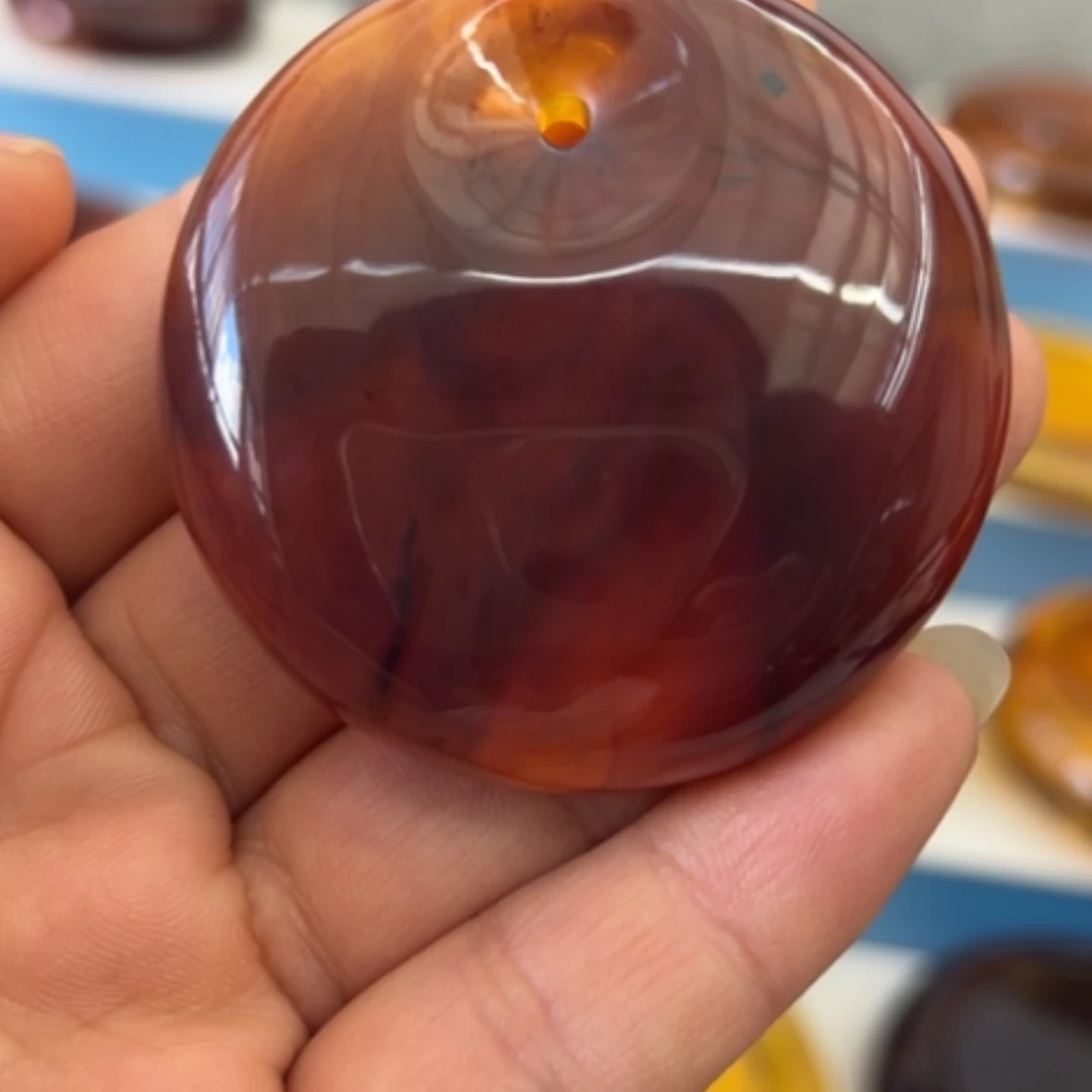 【闪购商品】琥珀裸石未镶嵌黑*