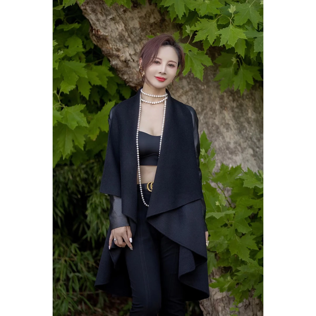 NG拼皮袖造型领大衣