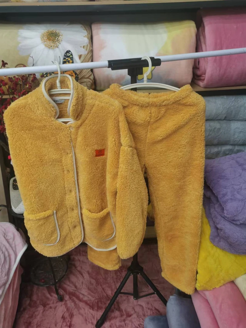 【睡衣】明黄色公主风法兰绒睡衣均码  L码