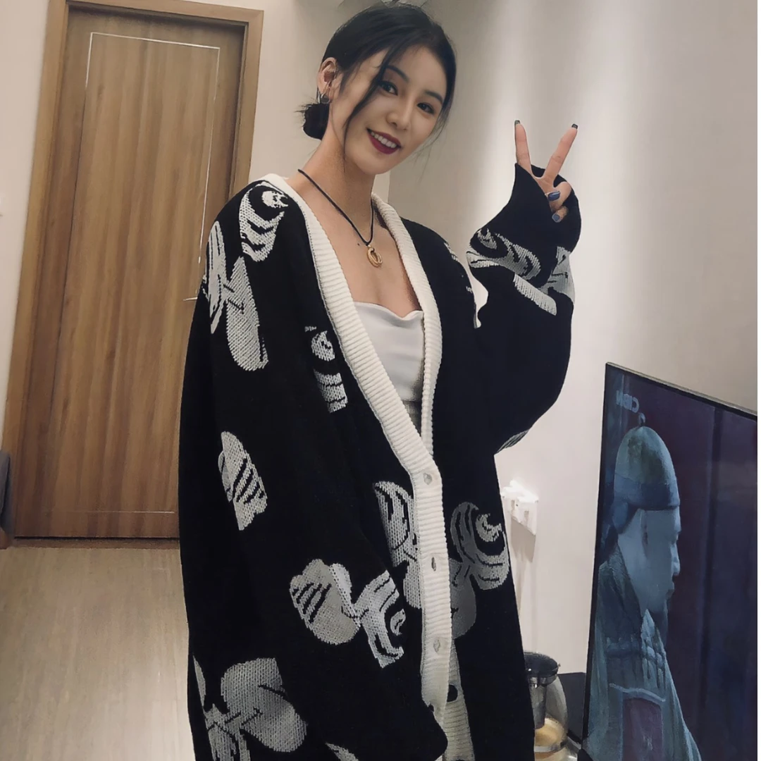 BXLT必须撸铁哑铃涂鸦提花毛衣休闲开衫秋季宽松百搭秋冬编织时尚