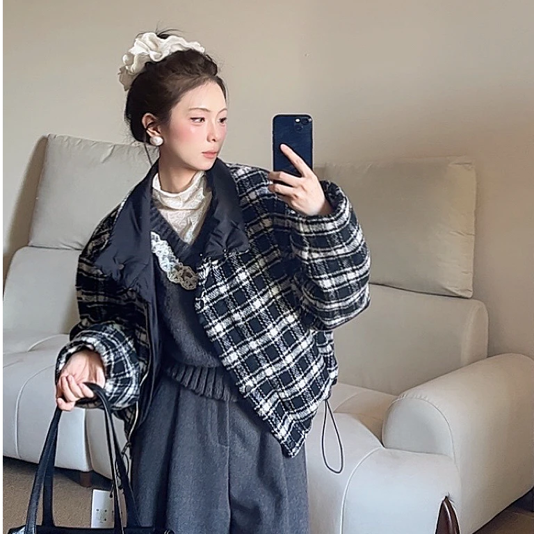 YUNING【芬兰漫雪】棋盘格立领设计感休闲风厚款充绒格子外套