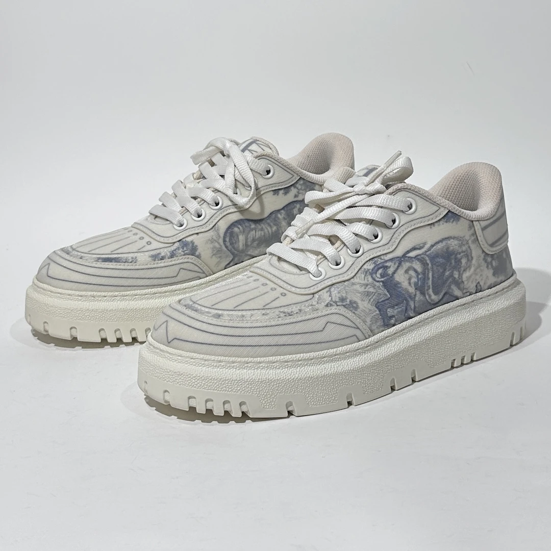 37.5码/97新/Dior/迪奥 动物园系列白蓝时尚板鞋/ML01402