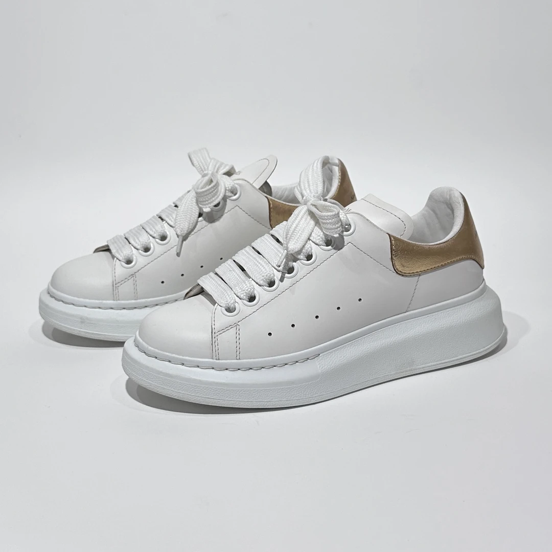 36码/95新/Alexander McQueen/麦昆 金尾时尚小白鞋/ML0658