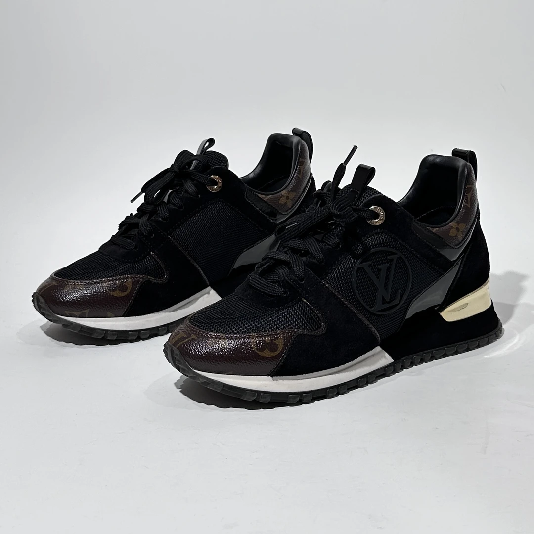 36码/98新/LV/路易威登 runaway 黑色老花时尚运动鞋/ML01369