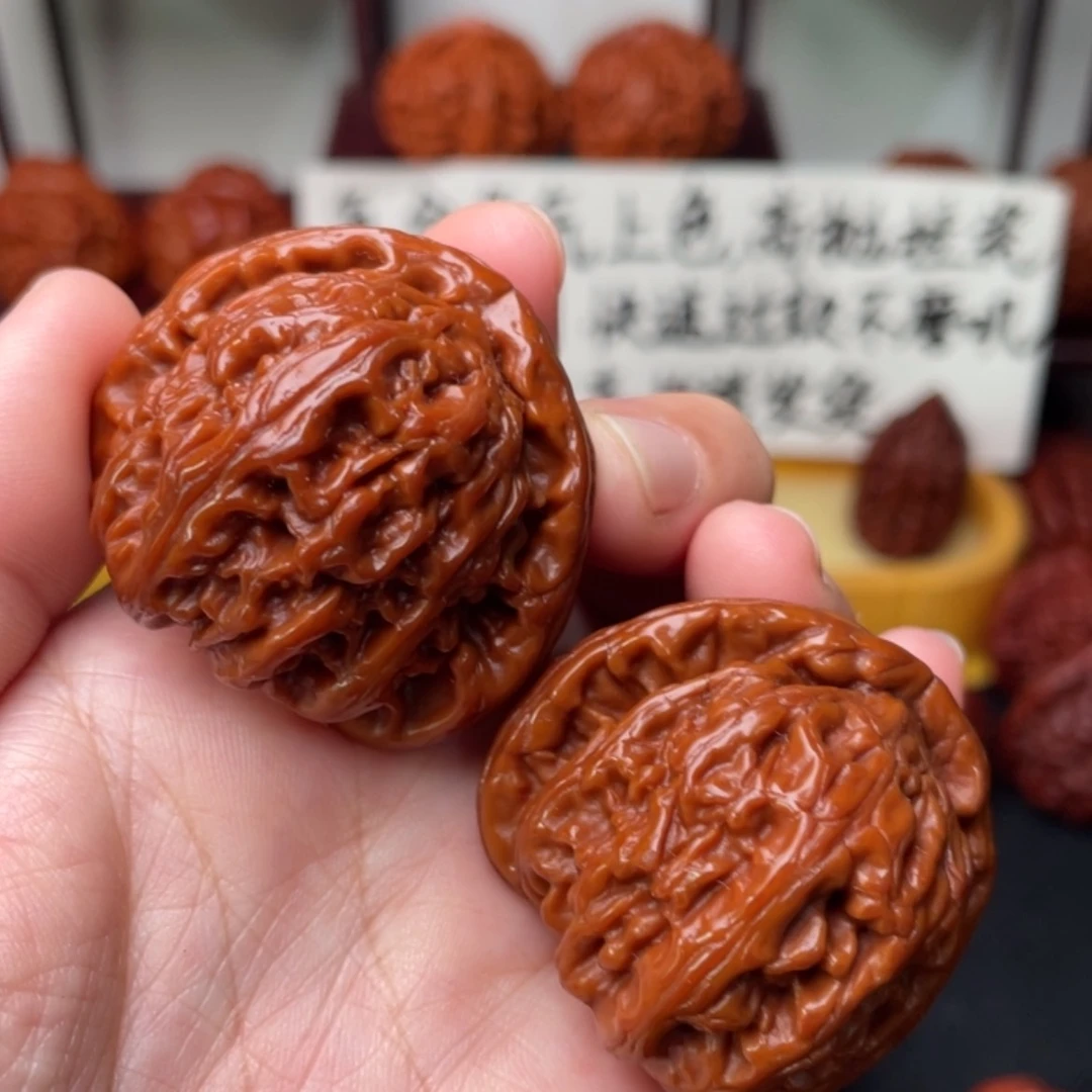 【闪购商品】文玩核桃吊坠王*茗白狮子41