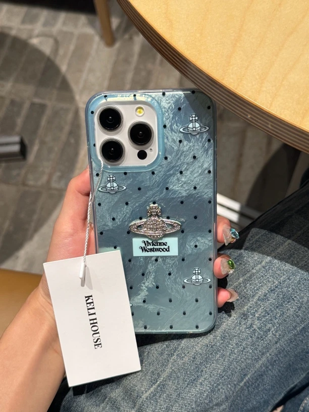 壳里KELI 大孔设计蓝色波点西太后手机壳iphone15/14