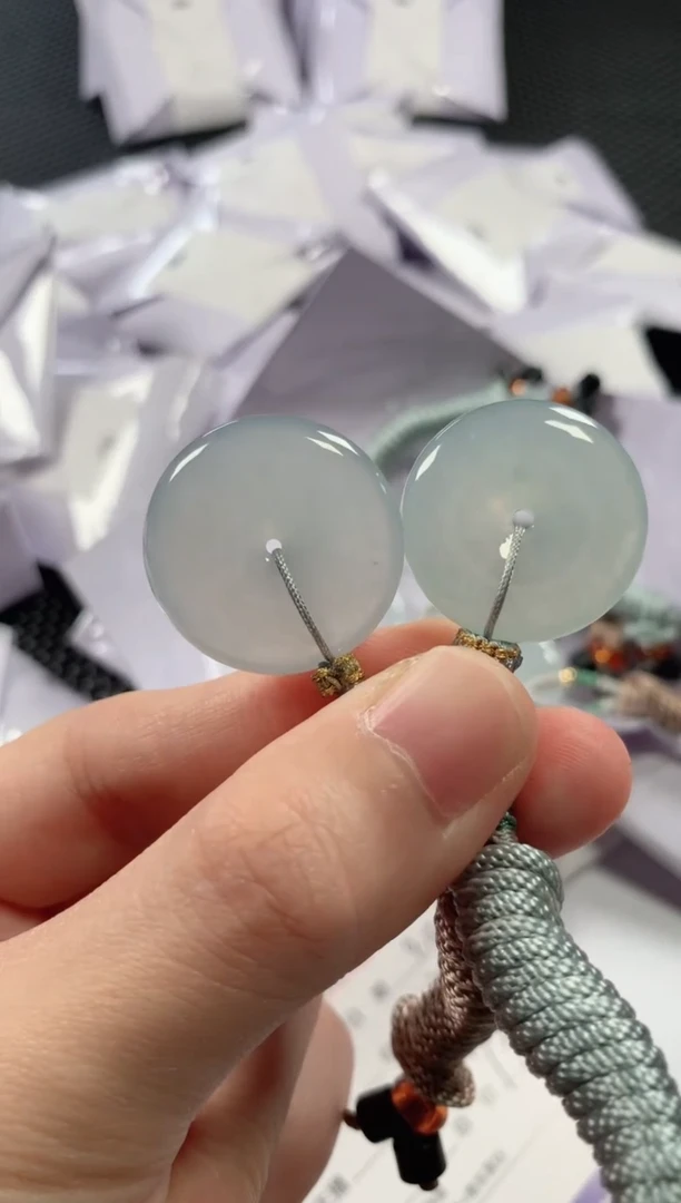 【闪购商品】翡翠颈饰未镶嵌多样性发货,发一件