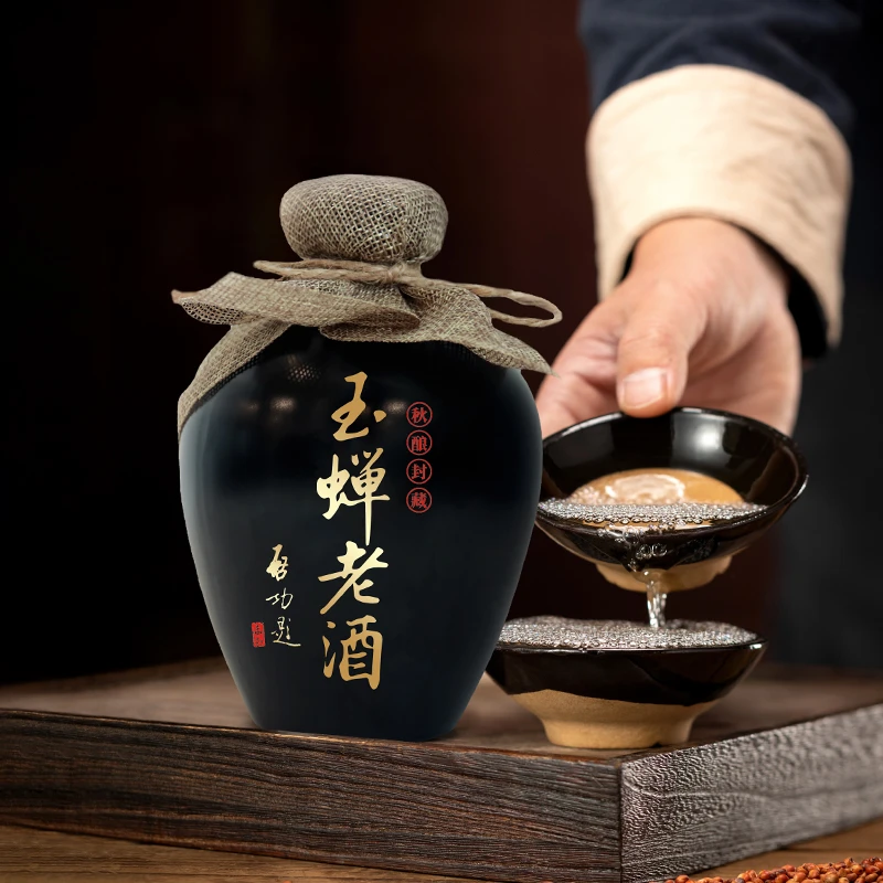 玉蝉老酒秋酿封藏玉蝉集团有限公司出品浓香型白酒52%vol500ml/坛