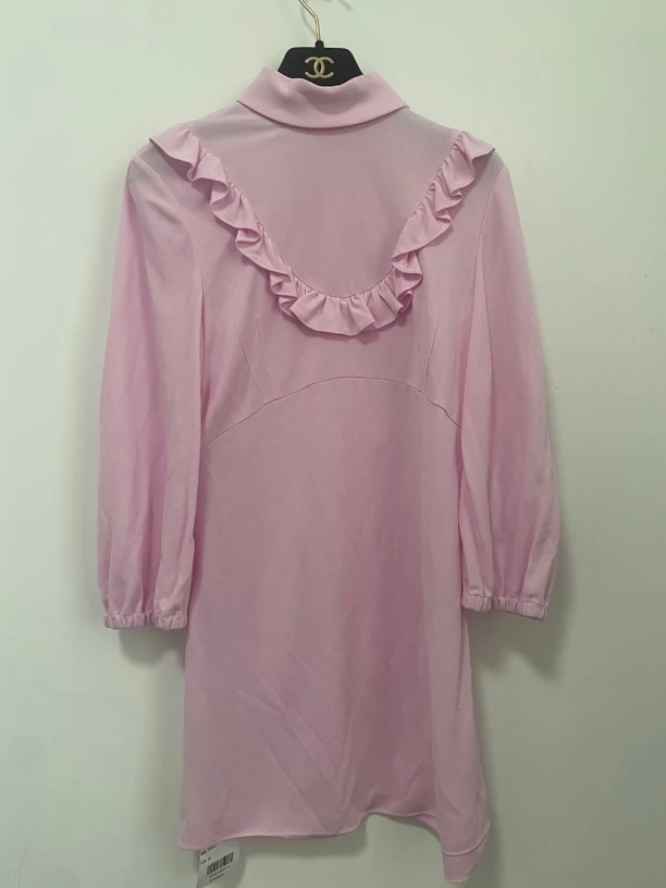 miumiu上衣/38码/肩35/胸84/长76/A00960