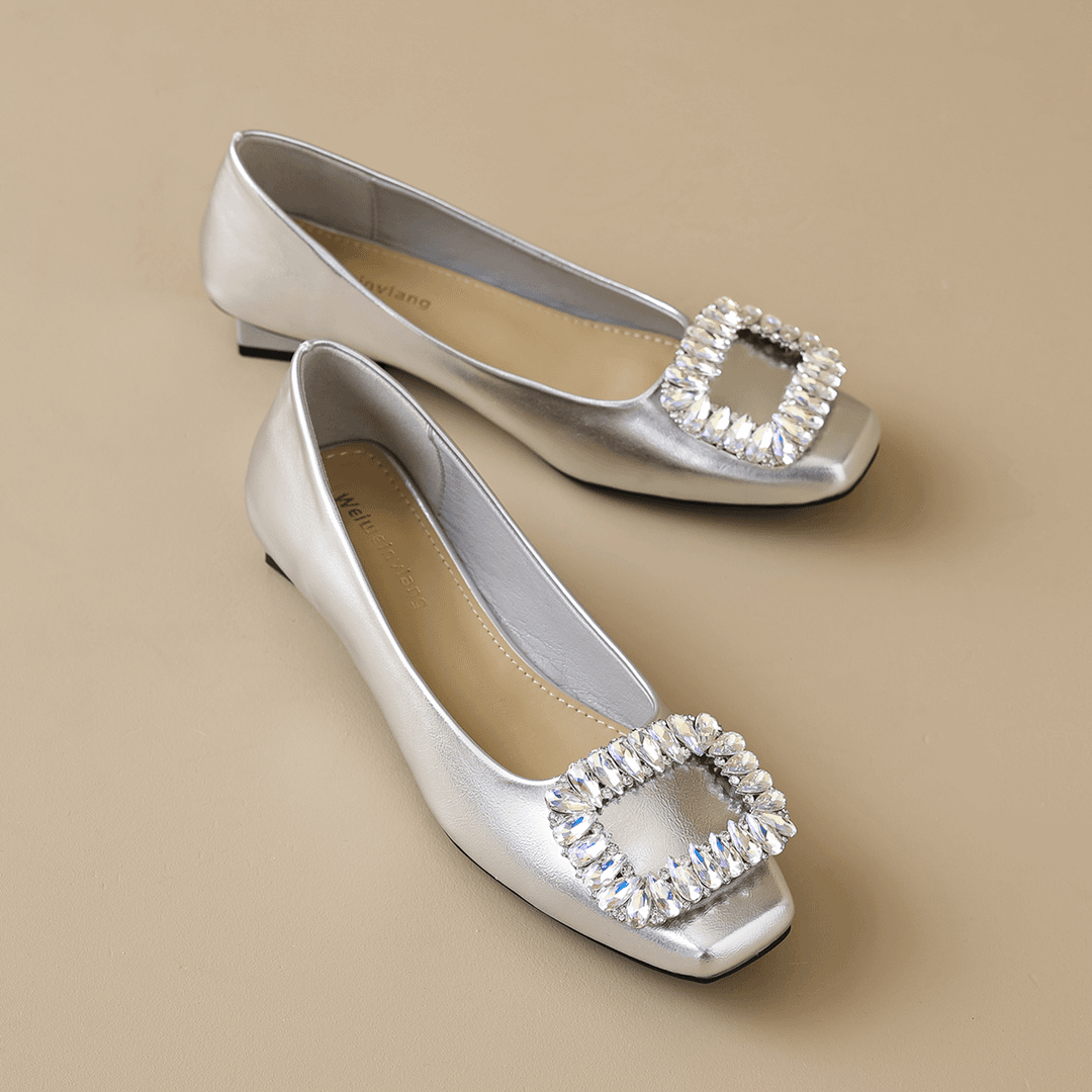 方扣水钻浅口小香风单鞋女夏2024新款平底时尚百搭软底方头单鞋