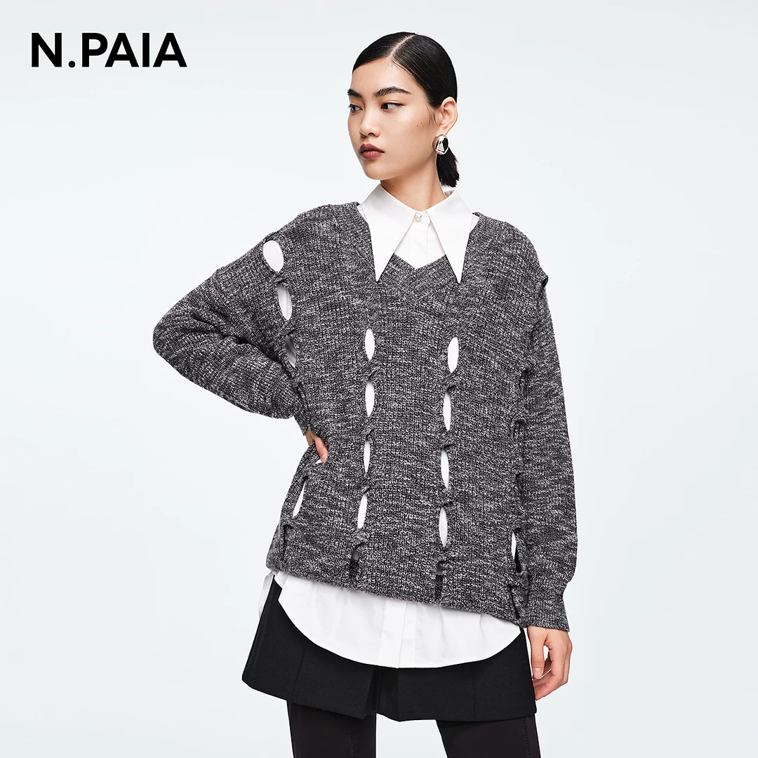 【星线好物】恩派雅前后拼接镂空夹花V领针织衫XNIIW9523A