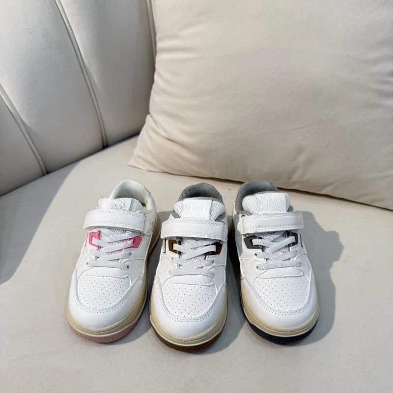 （剪标 介意慎拍）212儿童时尚款式3运动休闲鞋