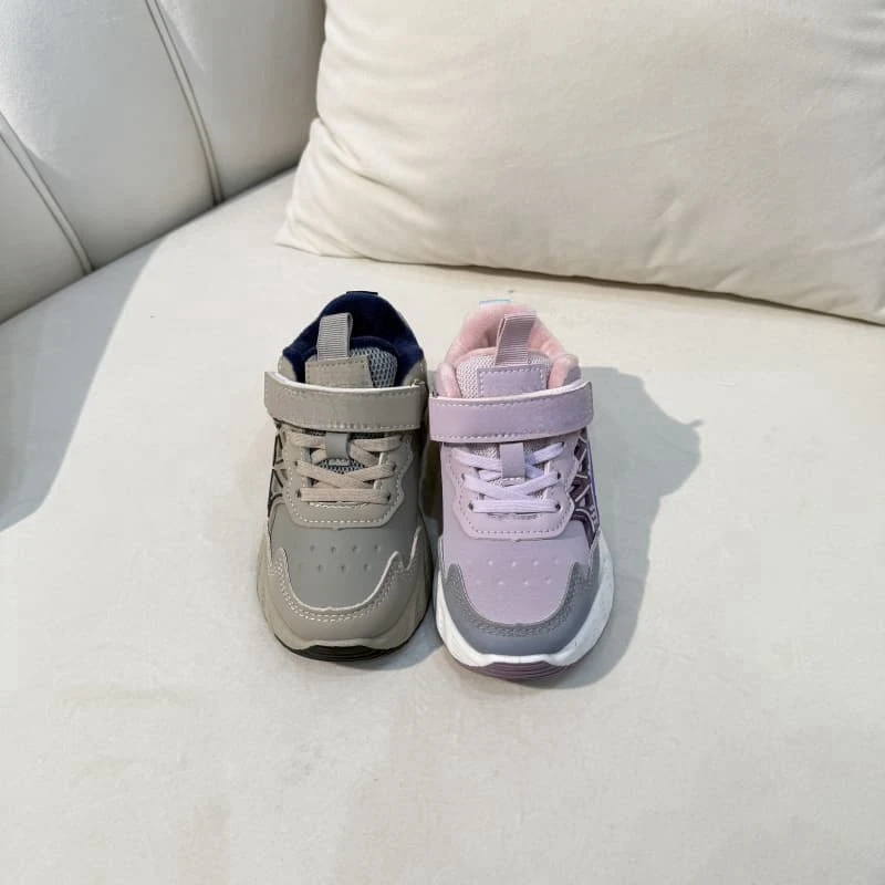 （剪标 介意慎拍）212儿童时尚加绒款式6魔术贴运动休闲鞋